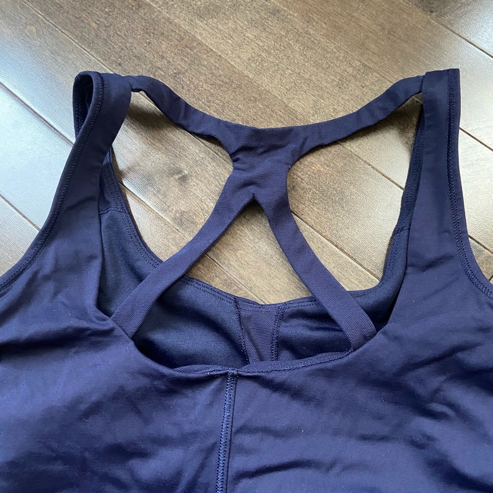 Lululemon top - Picture 2 of 2
